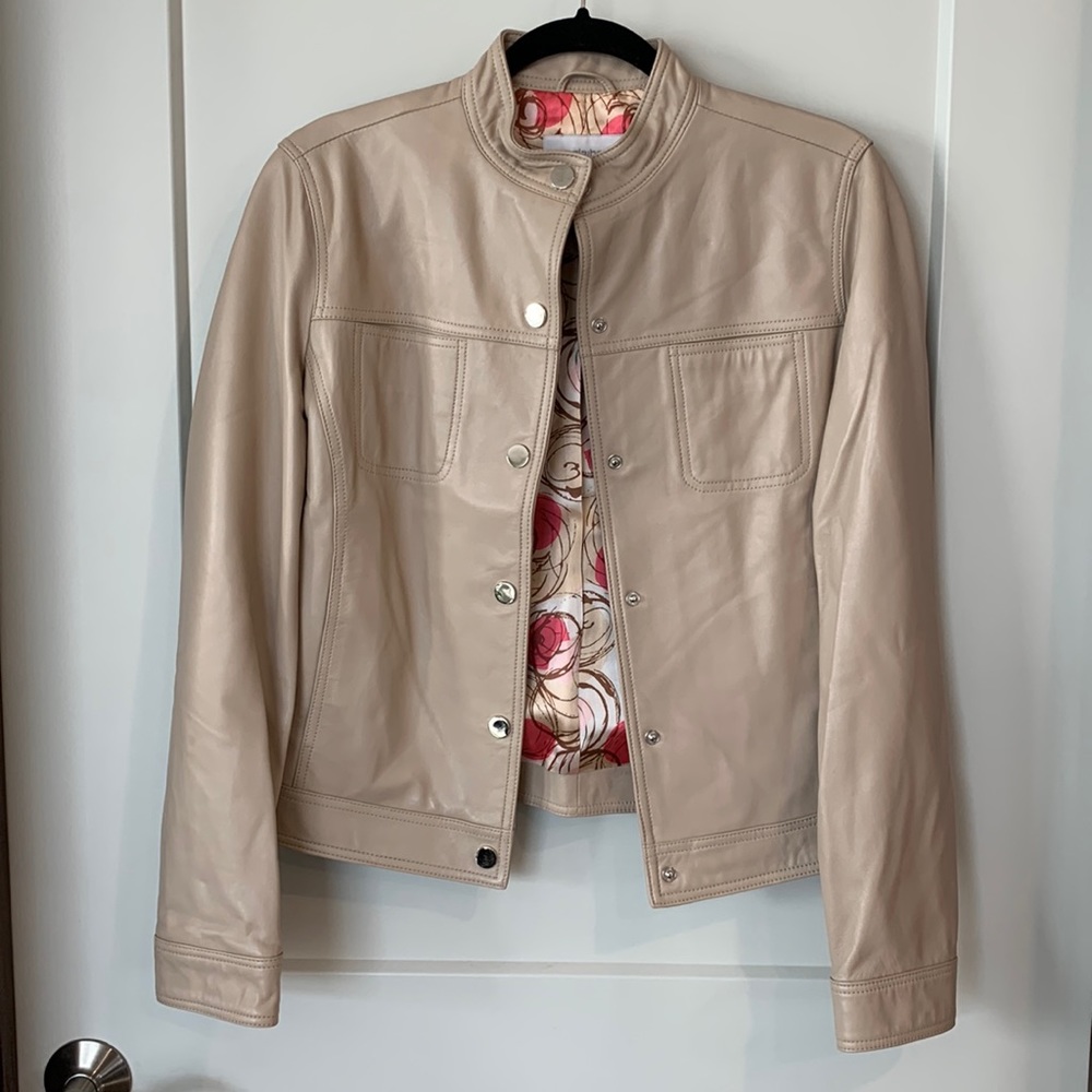 Liz Clairborne tan leather jacket